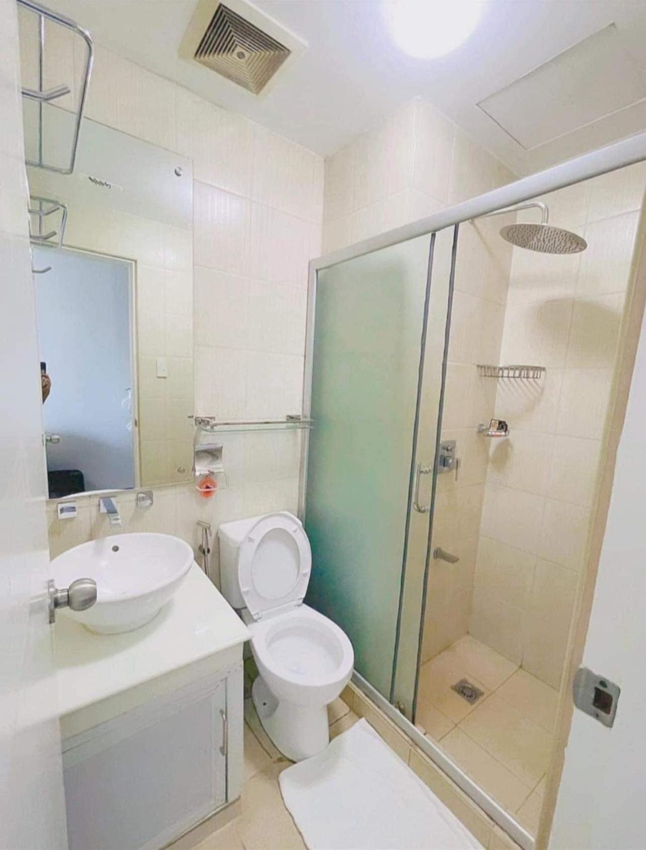 Birch Tower Malate Suites มะนิลา ภายนอก รูปภาพ